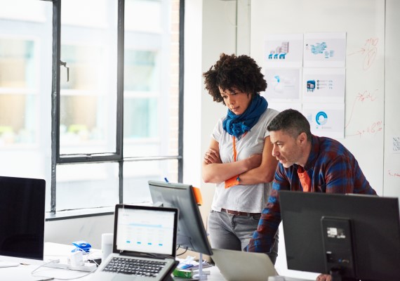 Administration des technologies et des avantages sociaux des RH